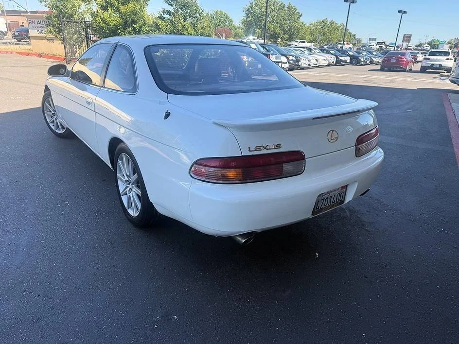 1996 Lexus SC400 - Image 5 of 12