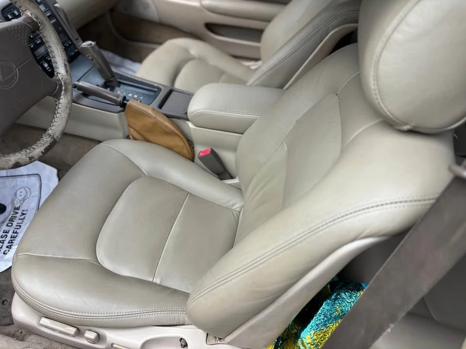 1996 Lexus SC400 - Image 9 of 11