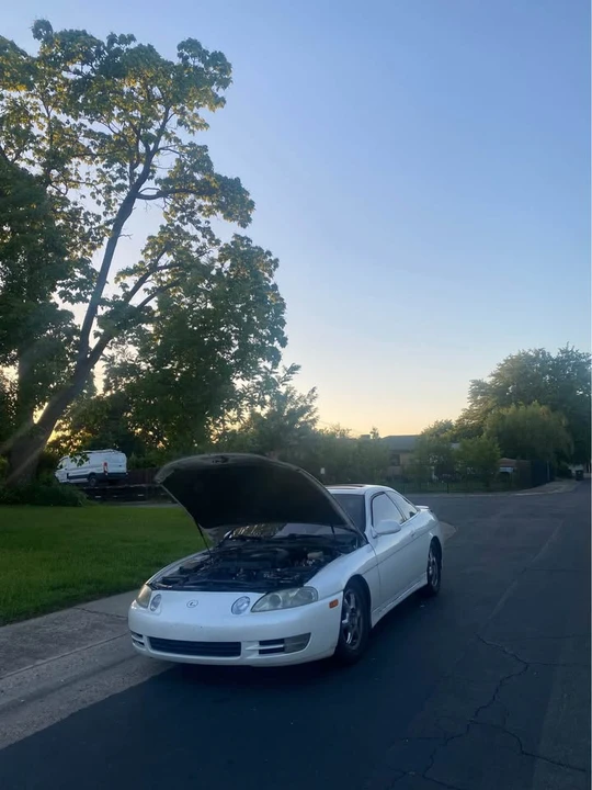 1996 Lexus SC400 - Image 2 of 12