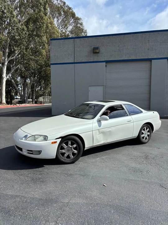 1996 Lexus SC400 - Image 2 of 14