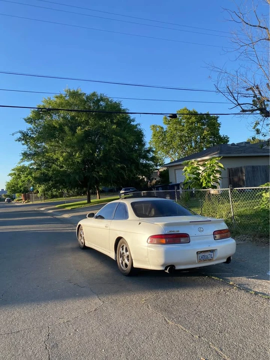 1996 Lexus SC400 - Image 5 of 12