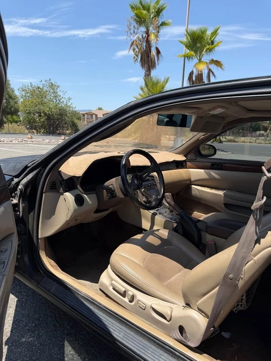 1996 Lexus SC400 - Image 10 of 15