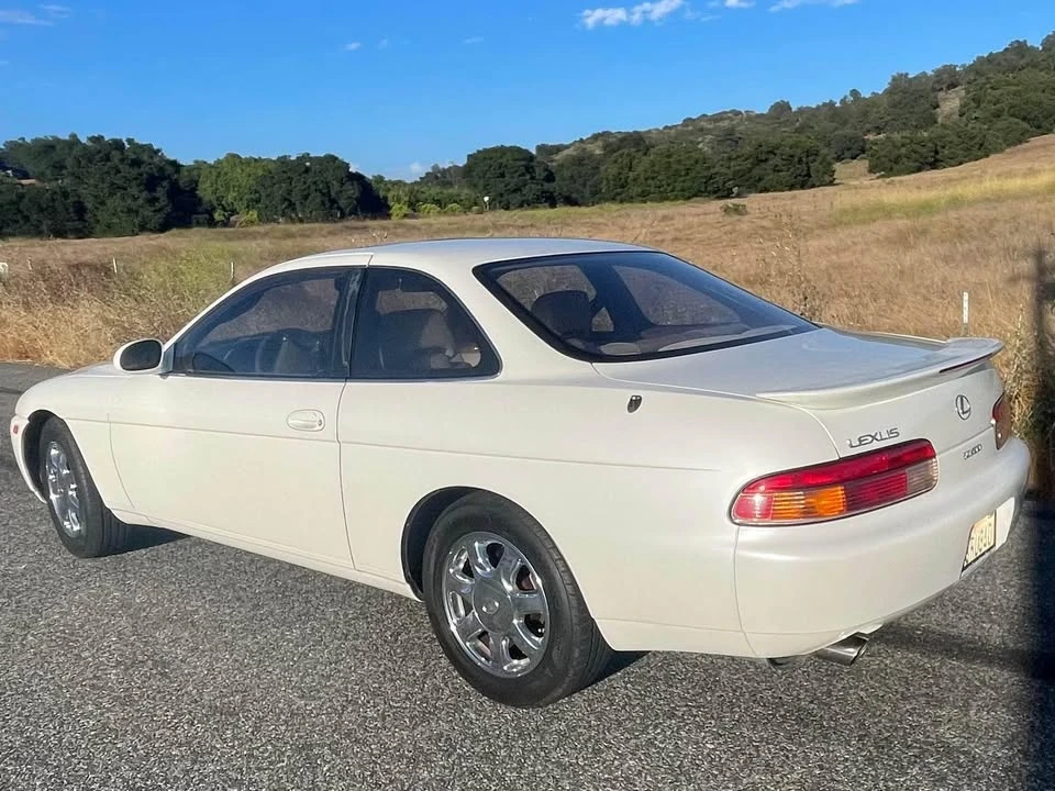 1996 Lexus SC400 - Image 8 of 12