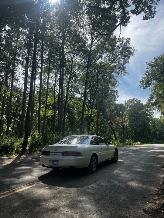 1996 Lexus SC400 - Image 2 of 8