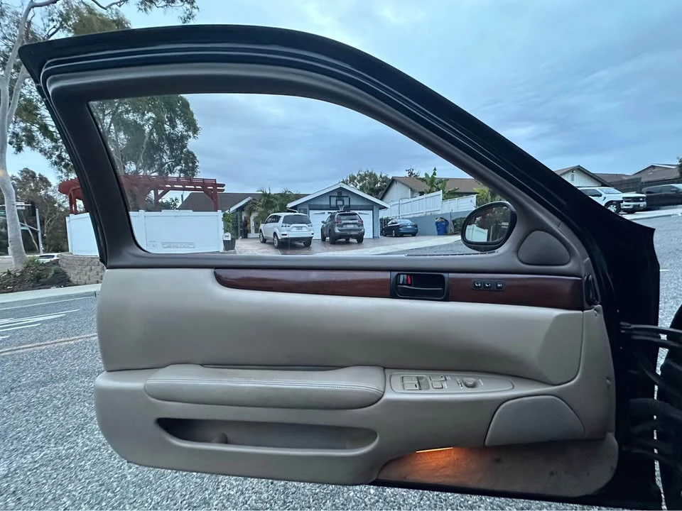 1996 Lexus SC400 - Image 9 of 16