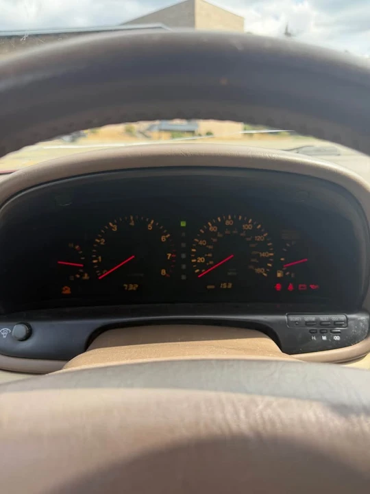 1996 Lexus SC400 - Image 19 of 20