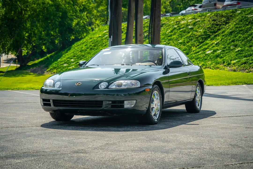 1996 Lexus SC400 - Image 2 of 31