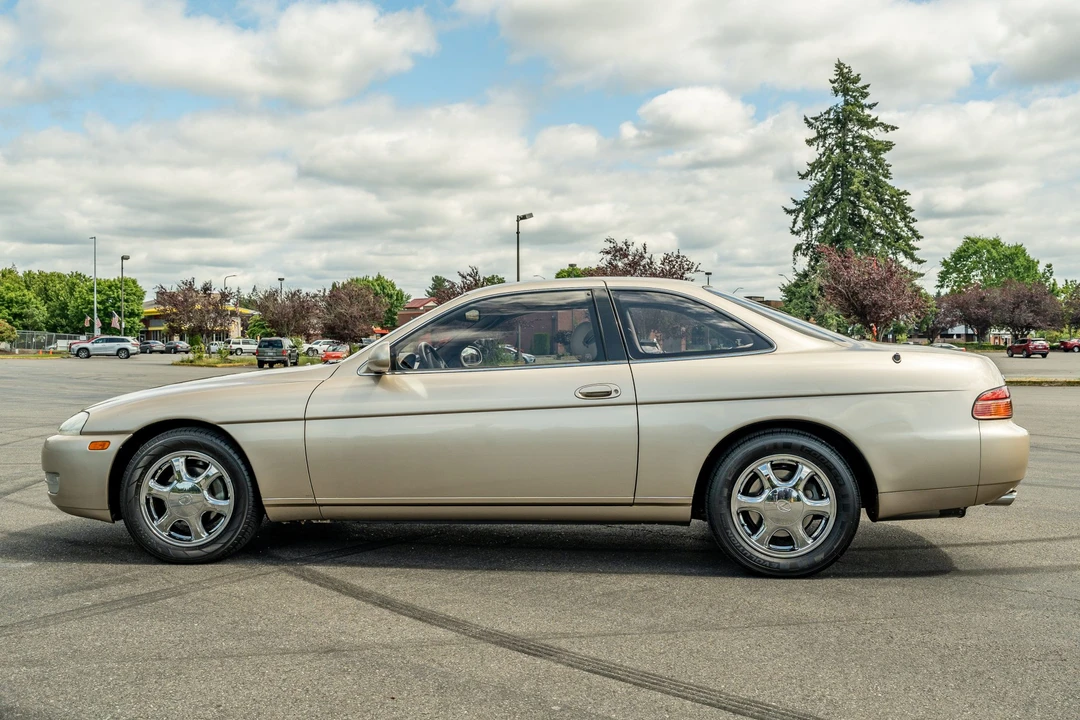 1996 Lexus SC400 - Image 8 of 31
