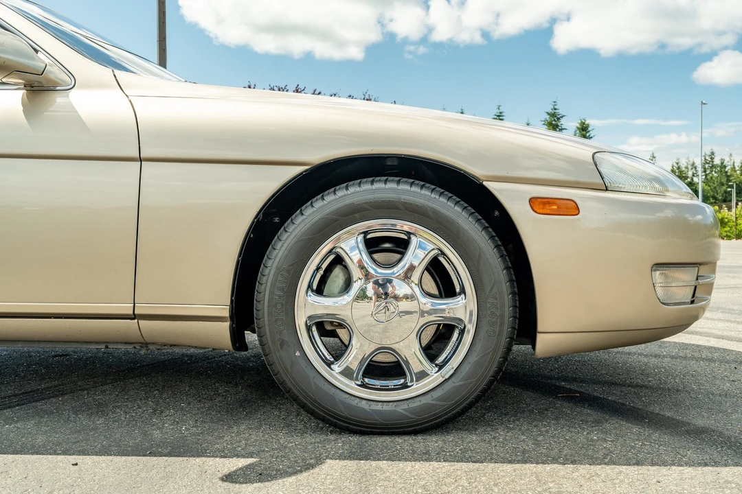 1996 Lexus SC400 - Image 12 of 31