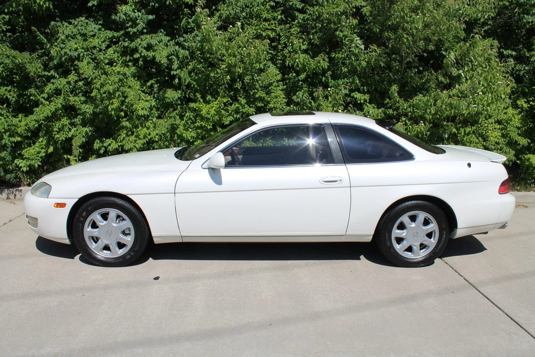 1996 Lexus SC400 - Image 5 of 31