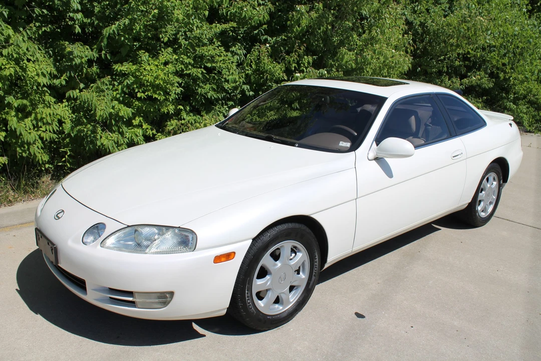 1996 Lexus SC400 - Image 4 of 31