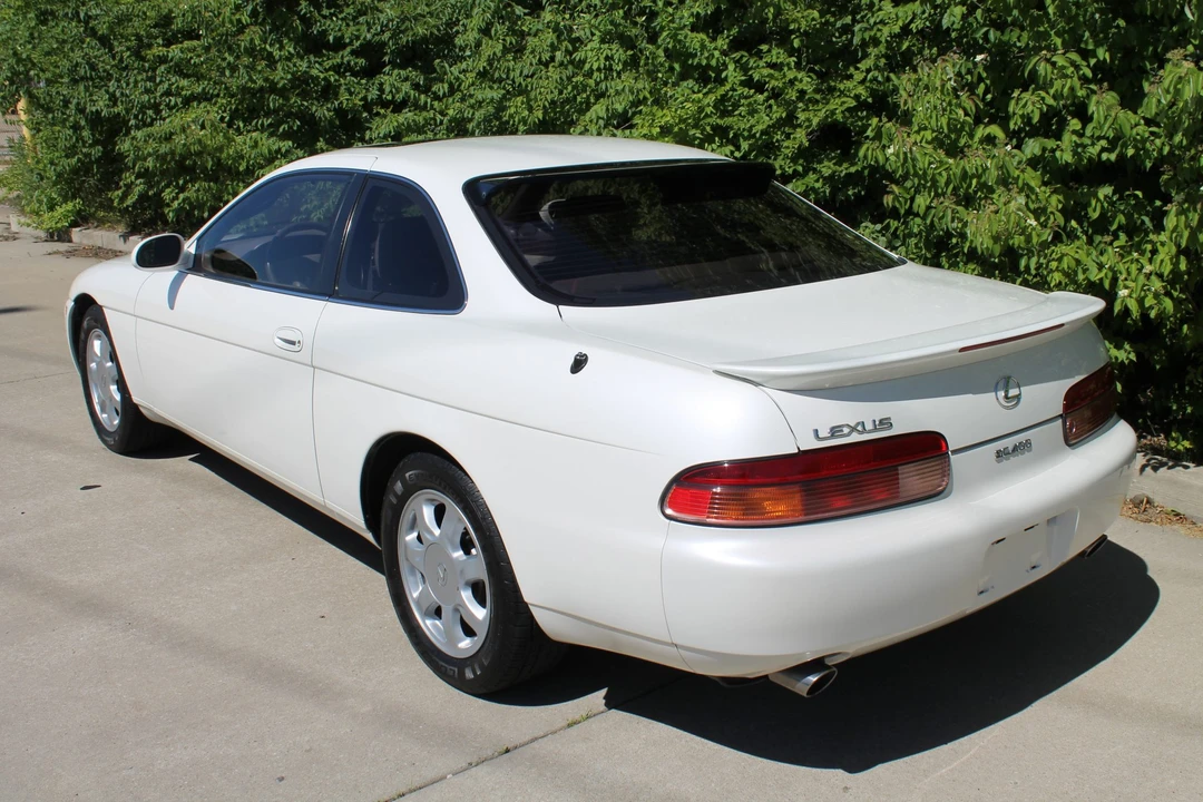 1996 Lexus SC400 - Image 6 of 31