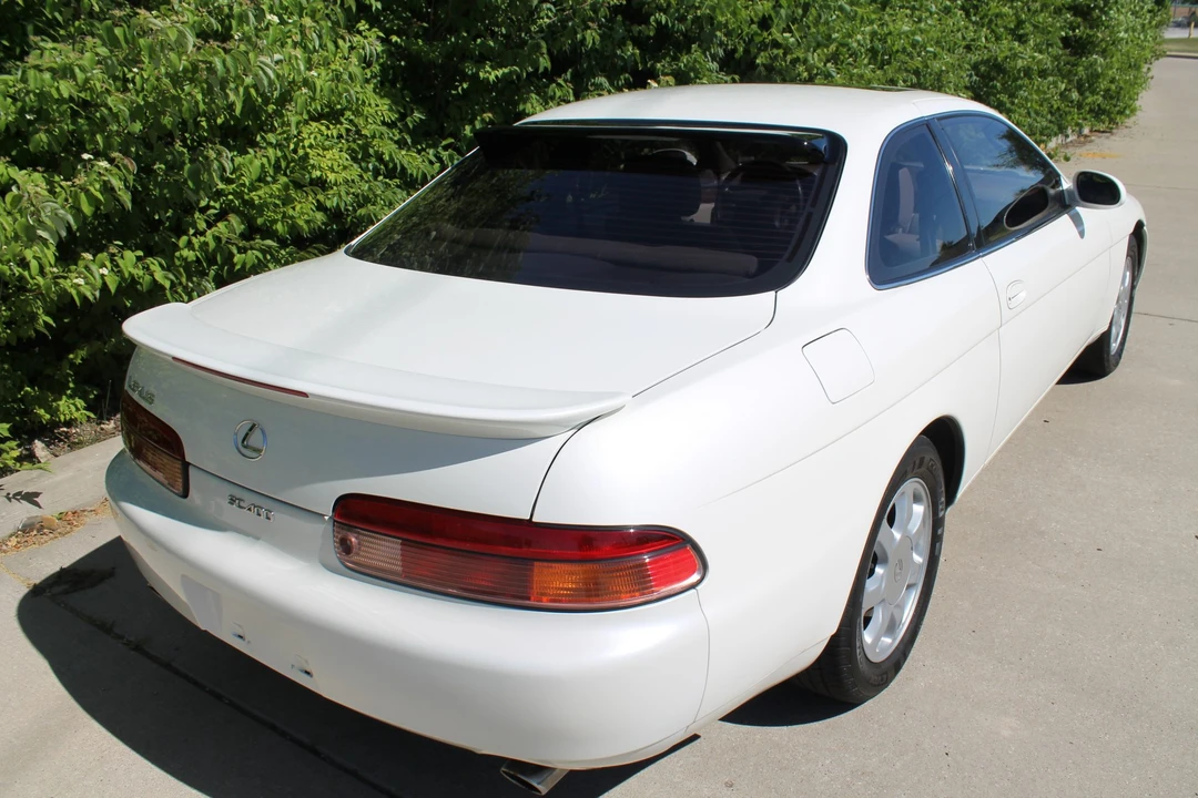 1996 Lexus SC400 - Image 8 of 31