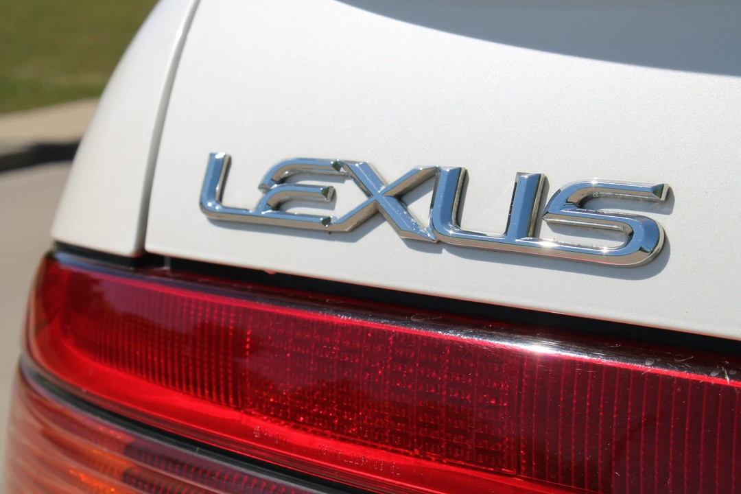 1996 Lexus SC400 - Image 23 of 31