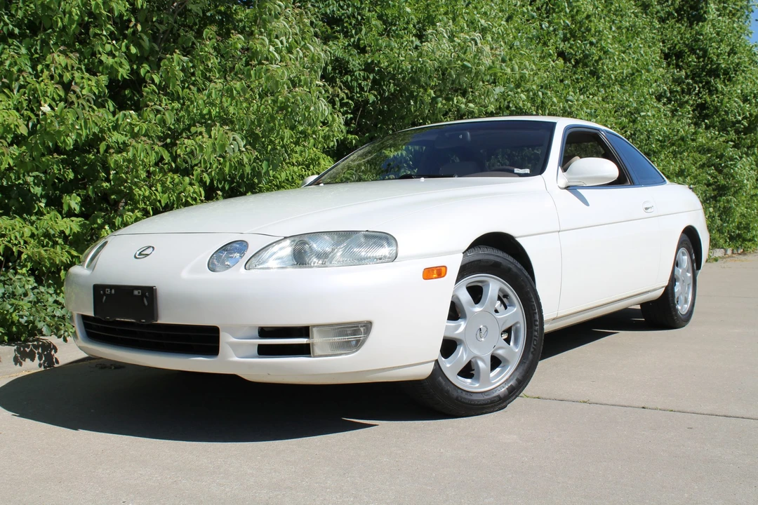 1996 Lexus SC400 - Image 3 of 31