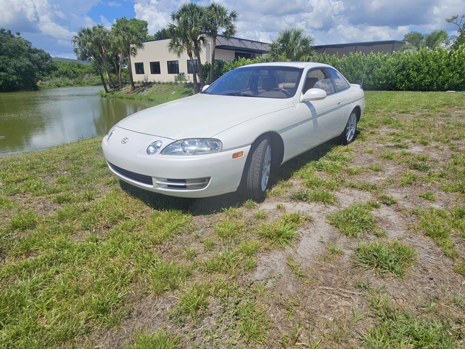 1996 Lexus SC400 - Image 2 of 31