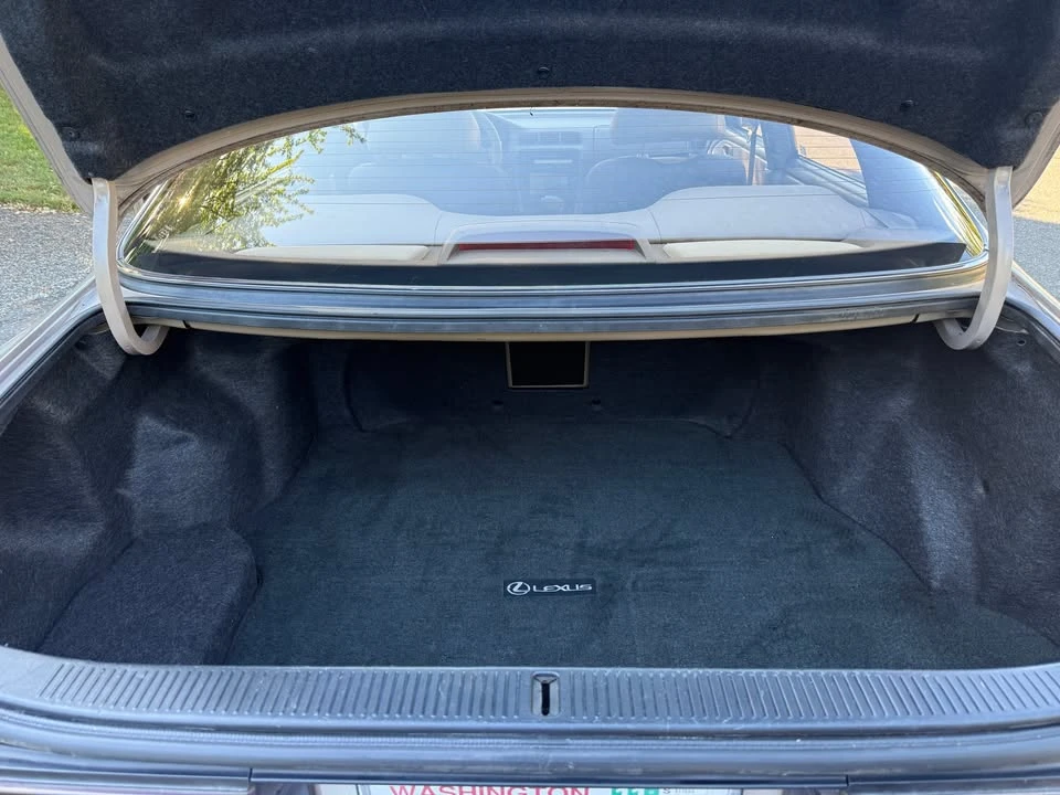 1996 Lexus ES 2nd Gen - Image 13 of 14
