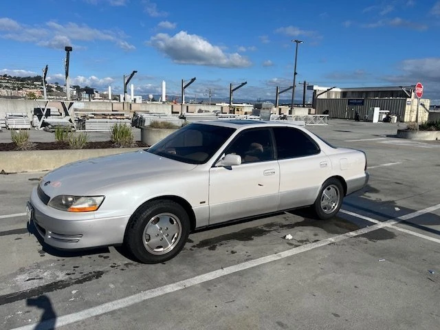 1996 Lexus ES 1st Gen - Image 3 of 20
