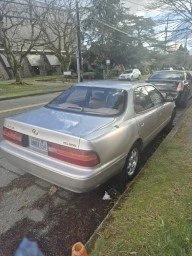 1996 Lexus ES 2nd Gen - Image 2 of 2