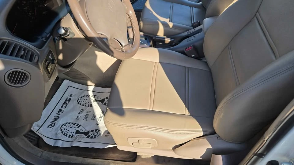 1996 Lexus ES 2nd Gen - Image 14 of 20