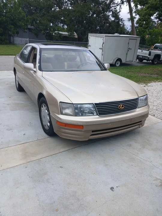 1996 Lexus LS 2nd Gen - Image 6 of 7