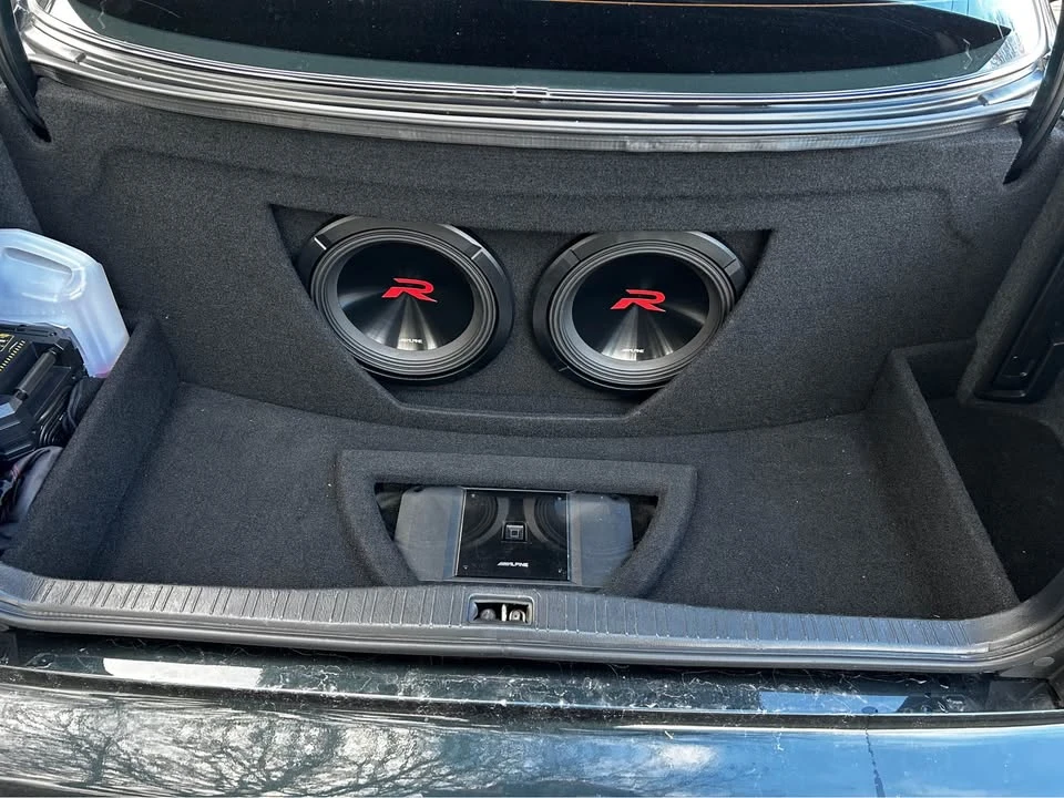 1996 Lexus LS 2nd Gen - Image 5 of 10