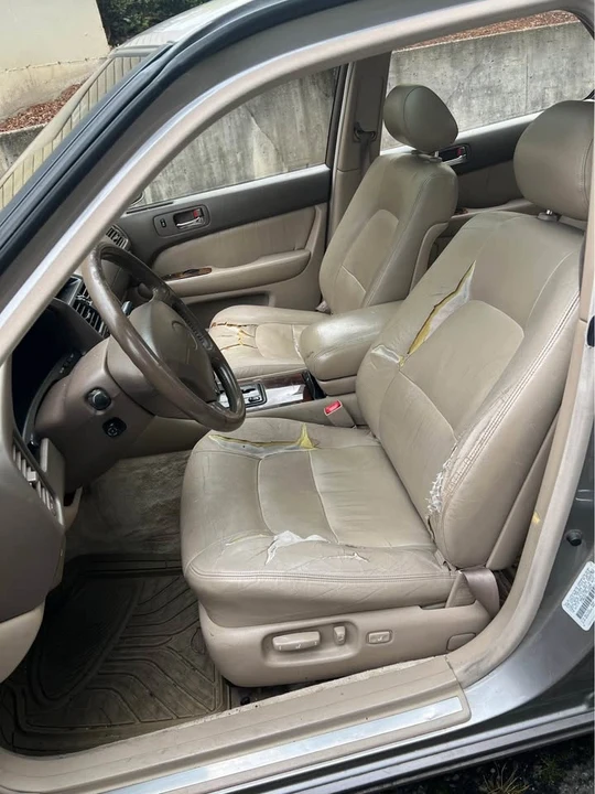 1996 Lexus LS 2nd Gen - Image 5 of 11