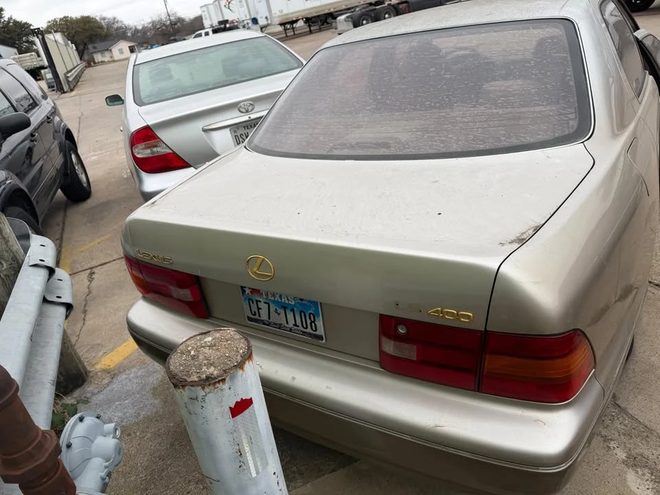 1996 Lexus LS 2nd Gen - Image 3 of 5