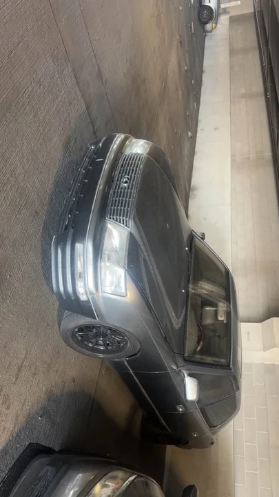 1996 Lexus LS 2nd Gen - Image 7 of 7