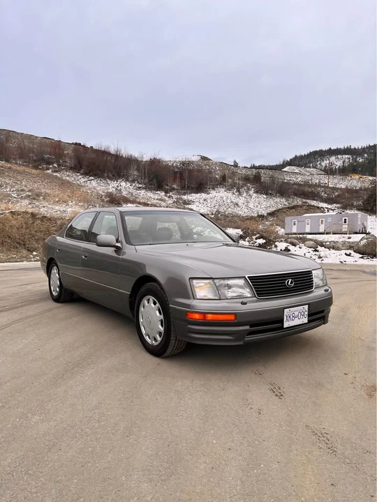 1996 Lexus LS 2nd Gen - Image 6 of 16