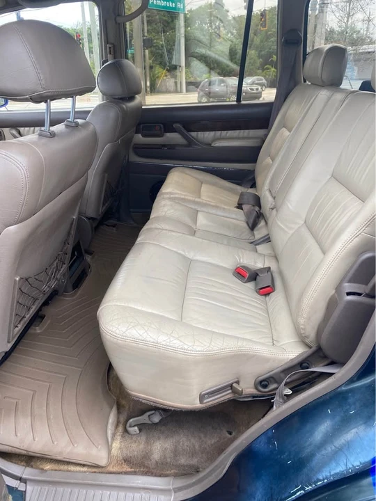 1996 Lexus LX 1st Gen - Image 8 of 15