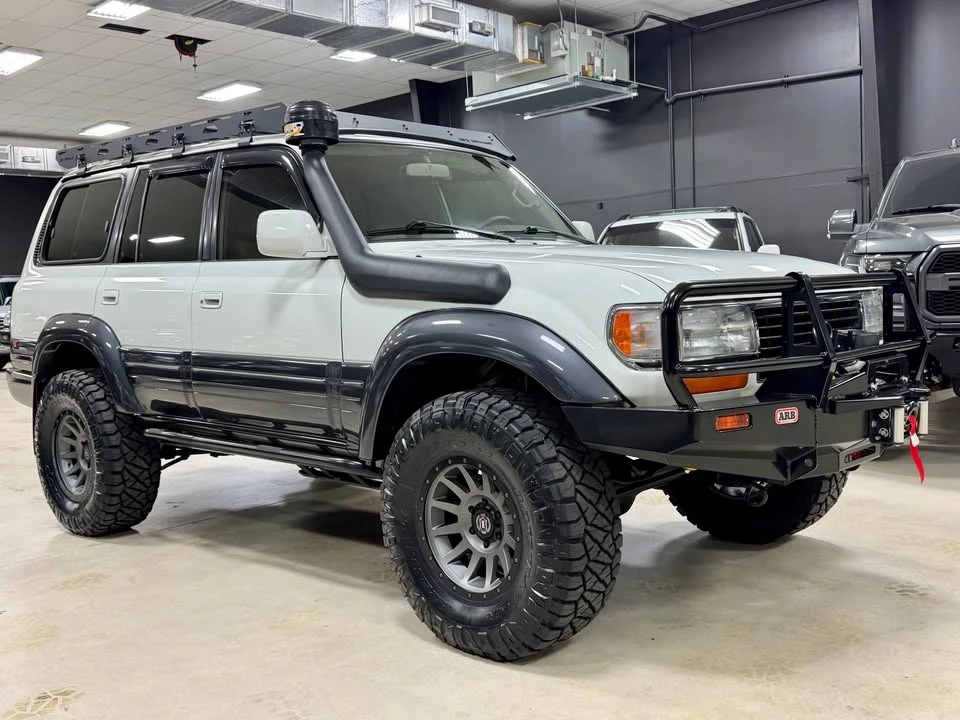 1996 Lexus LX 1st Gen - Image 6 of 20