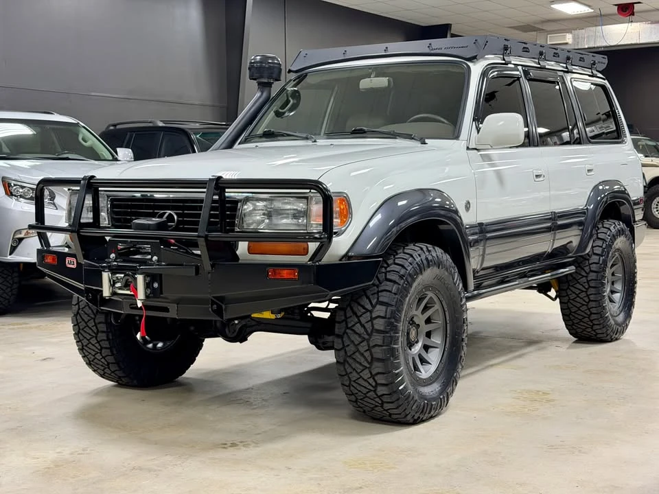 1996 Lexus LX 1st Gen - Image 3 of 20