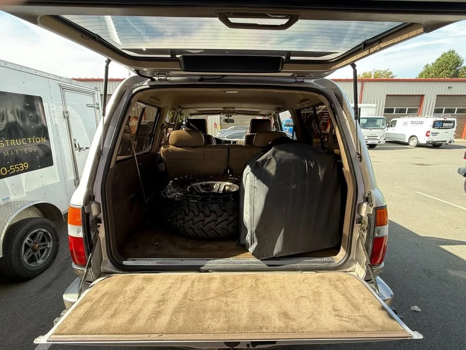 1996 Lexus LX 1st Gen - Image 5 of 20