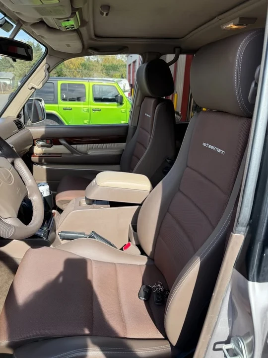 1996 Lexus LX 1st Gen - Image 9 of 20