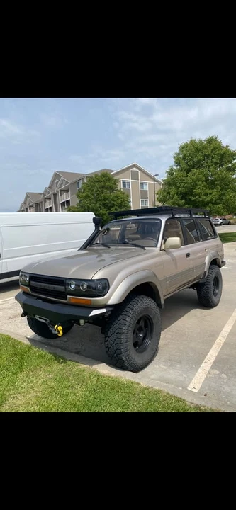 1996 Lexus LX 1st Gen - Image 2 of 7