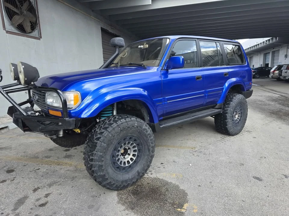 1996 Lexus LX 1st Gen - Image 3 of 14
