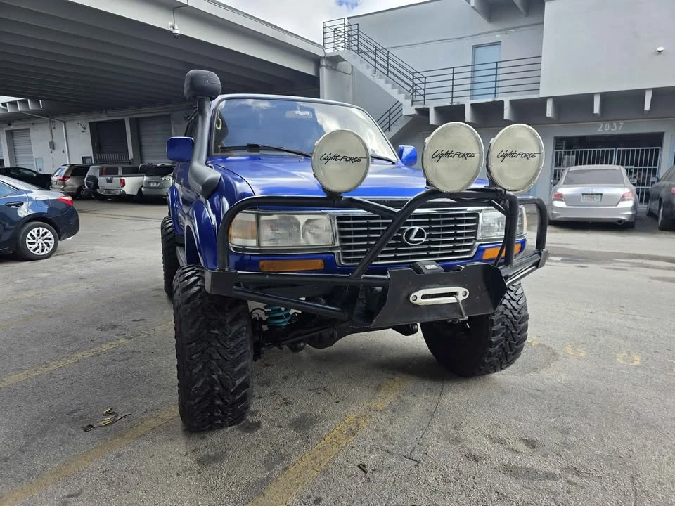 1996 Lexus LX 1st Gen - Image 2 of 14