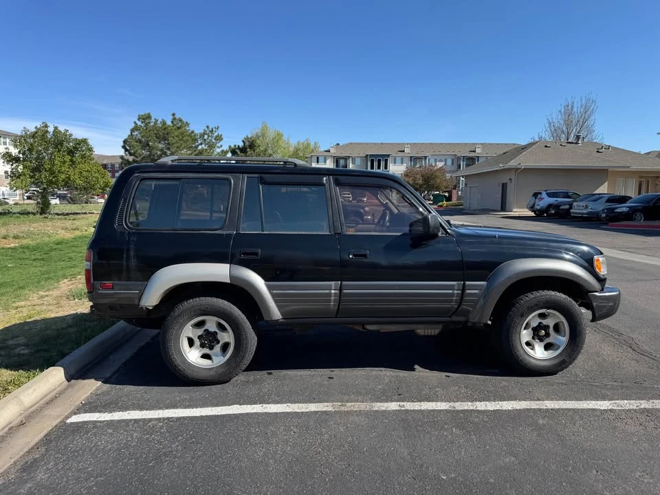 1996 Lexus LX 1st Gen - Image 5 of 18