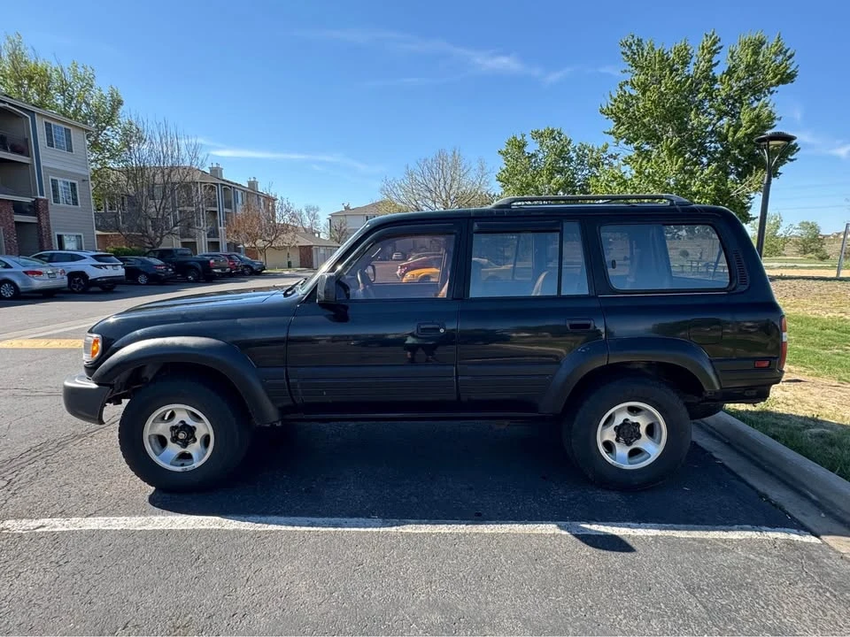 1996 Lexus LX 1st Gen - Image 3 of 18
