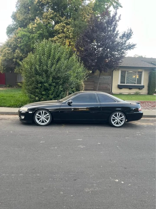 1996 Lexus SC400 - Image 5 of 9
