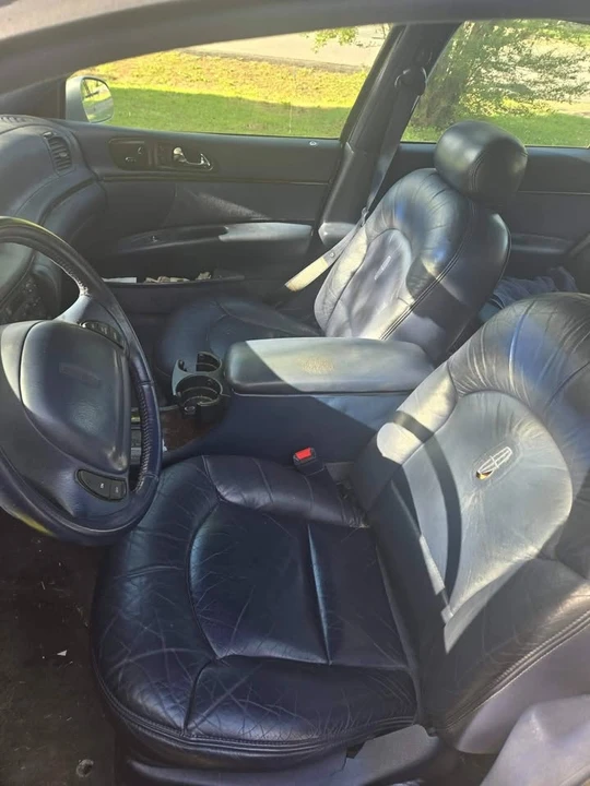 1996 Lincoln Continental 9th Gen - Image 4 of 6