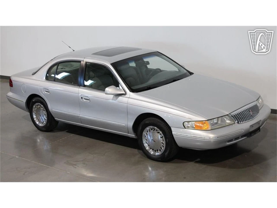 1996 Lincoln Continental 9th Gen - Image 6 of 31