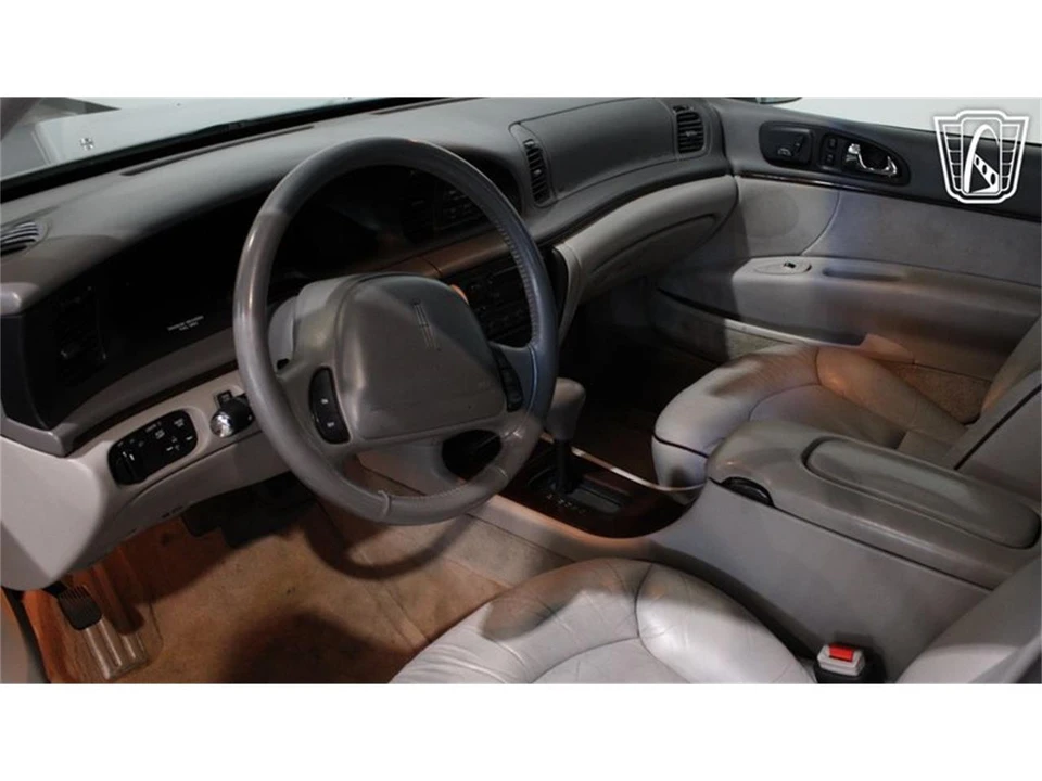 1996 Lincoln Continental 9th Gen - Image 29 of 31