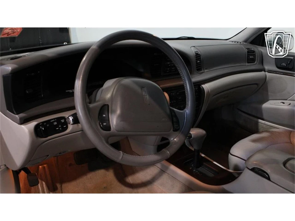 1996 Lincoln Continental 9th Gen - Image 30 of 31