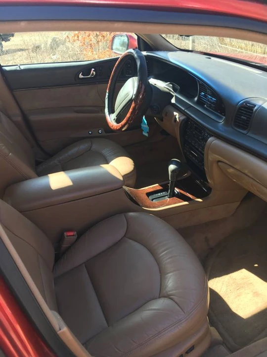 1996 Lincoln Continental 9th Gen - Image 2 of 3
