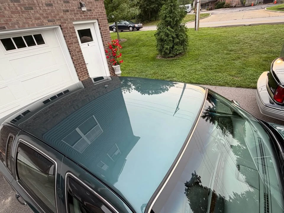 1996 Lincoln Continental 9th Gen - Image 2 of 15