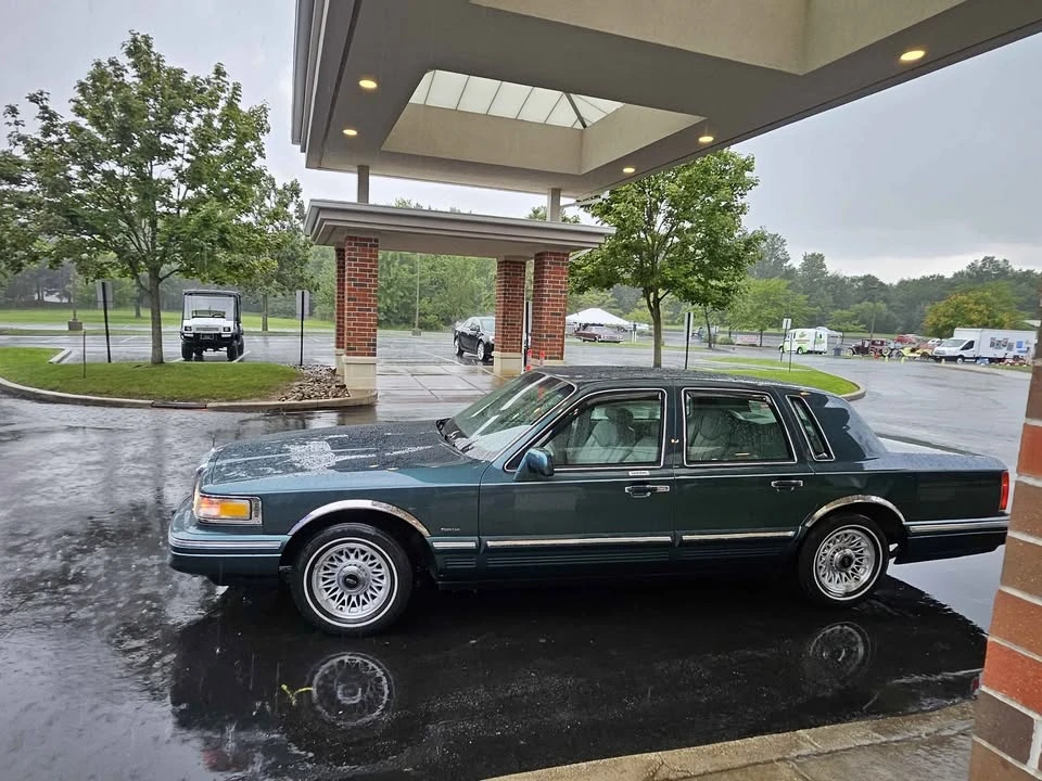 1996 Lincoln Continental 9th Gen - Image 15 of 15
