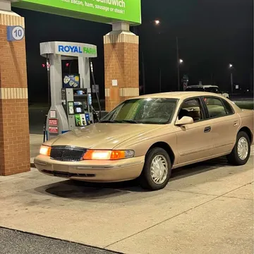 1996 Lincoln Continental Premiere Sedan 4D