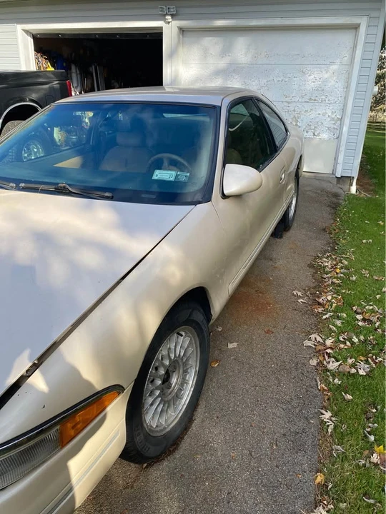 1996 Lincoln Continental Mark VIII - Image 2 of 3